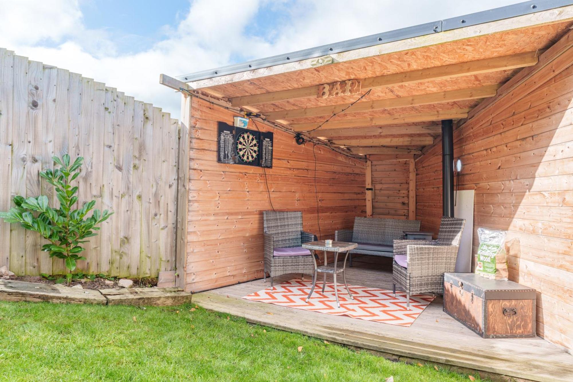 Offa'S Lodge Family Home Quiet Area With Sea Views プレタティン エクステリア 写真